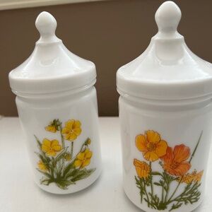 Floral White Ceramic Bath Jars
